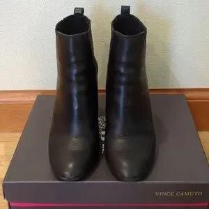 Vince Camuto Women s Fateen Leather High Heel Booties 7.5M